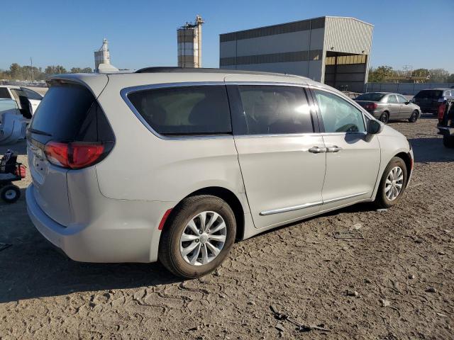  CHRYSLER PACIFICA 2017 Кремовий