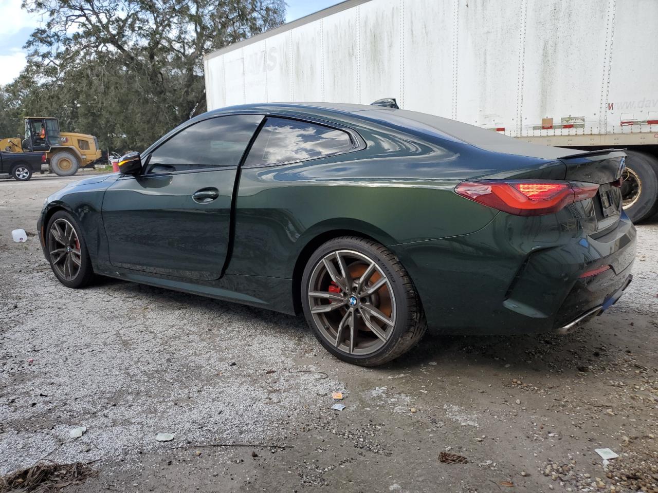 2022 BMW M4 - Image 2