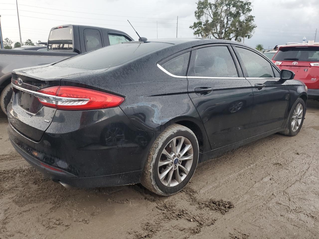 VIN 3FA6P0H77HR226903 2017 FORD FUSION no.3