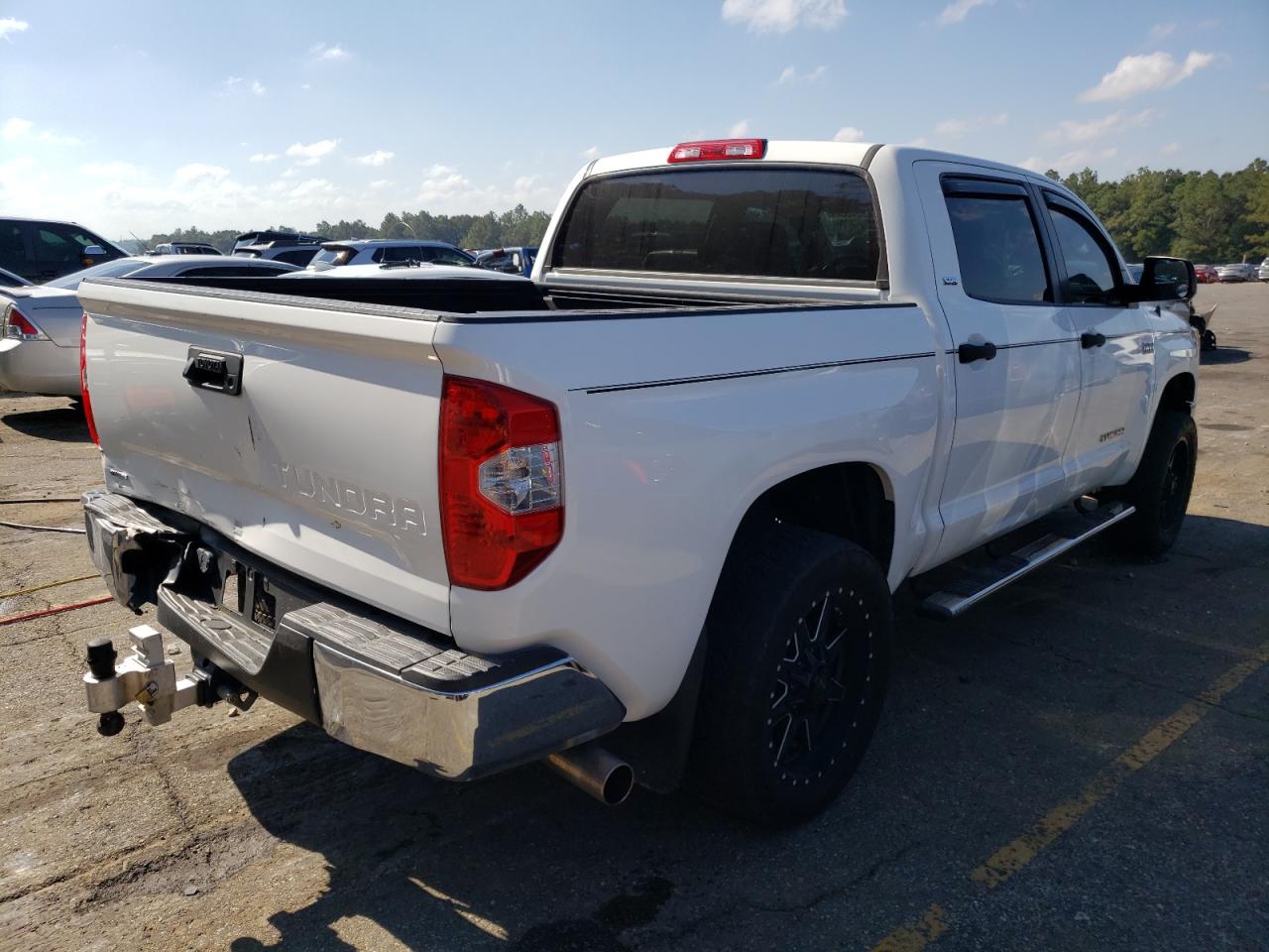 2018 Toyota Tundra - Image 3