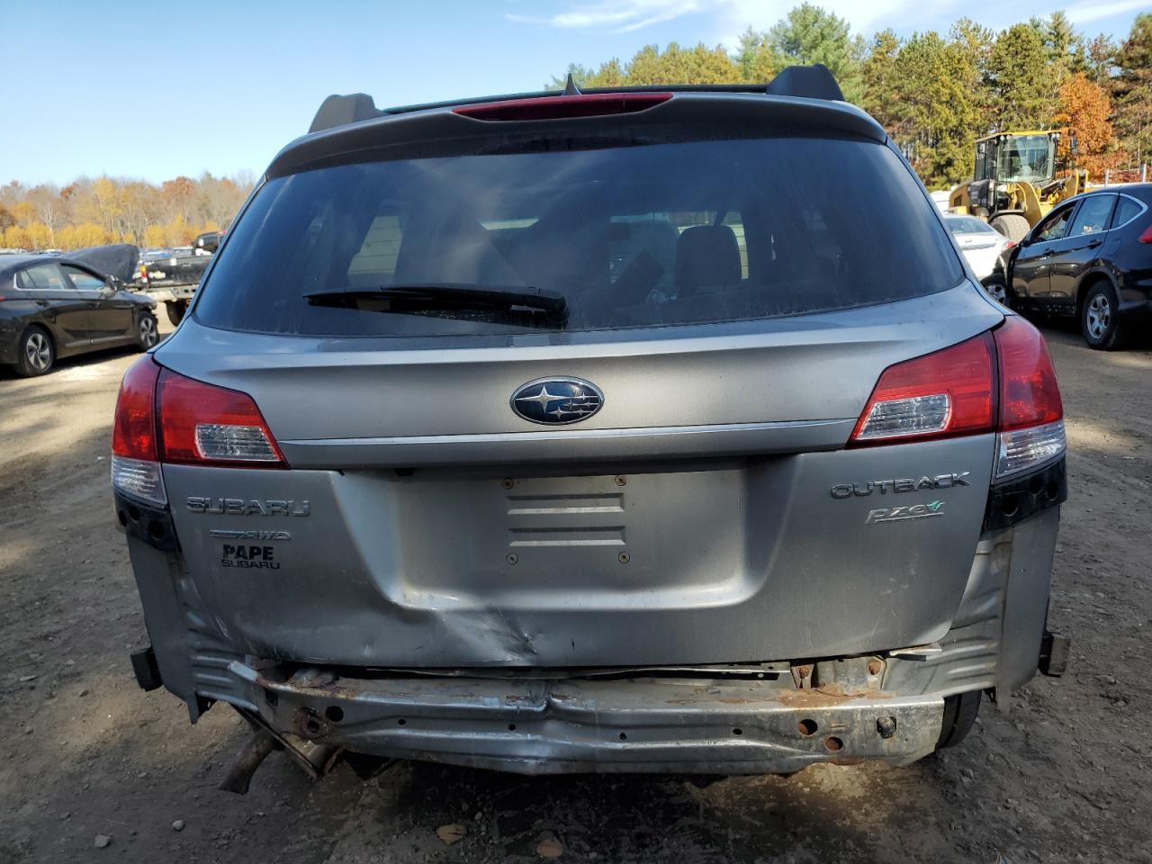 2011 Subaru Outback - Image 6