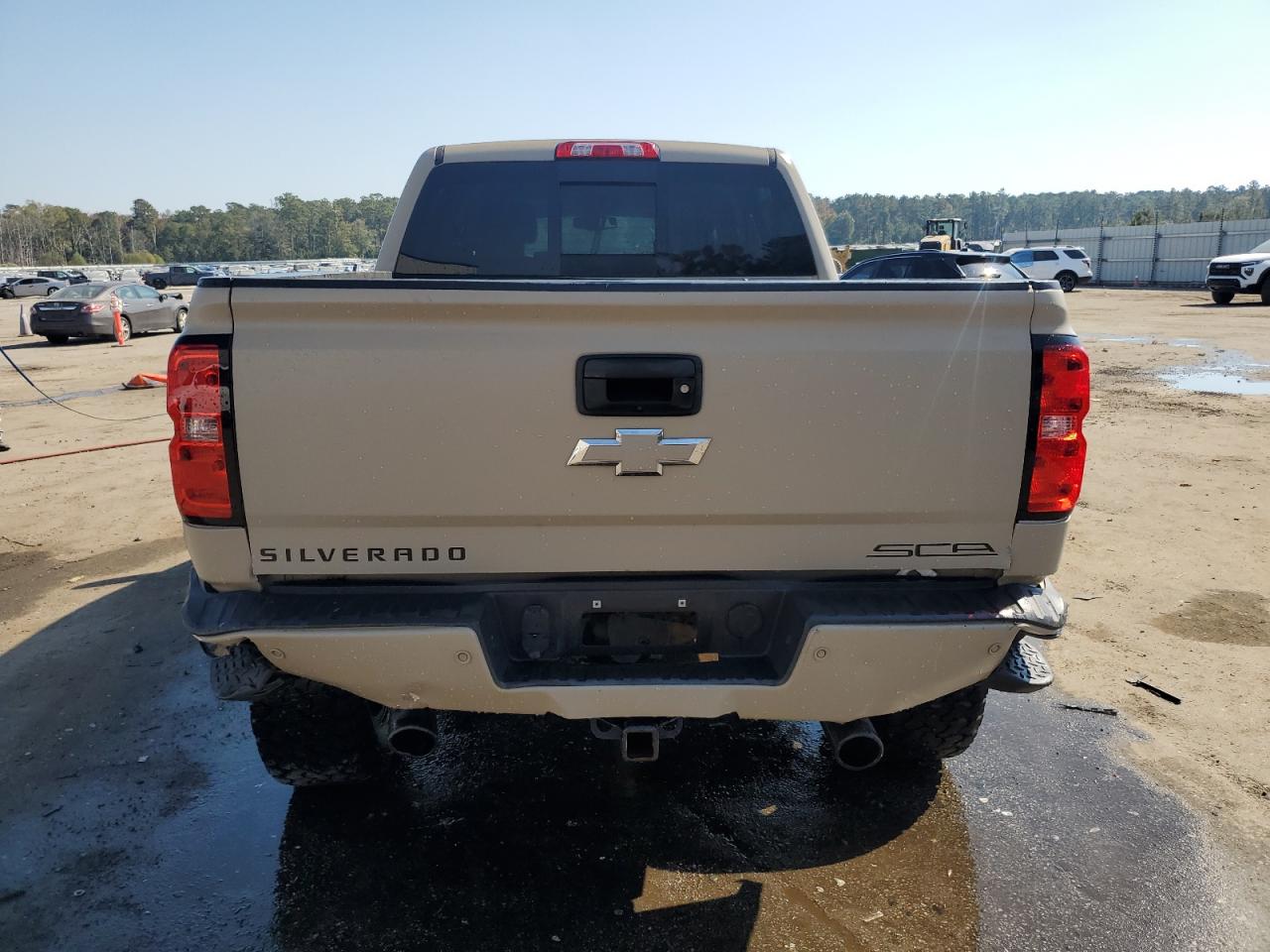 2018 Chevrolet Silverado - Image 6