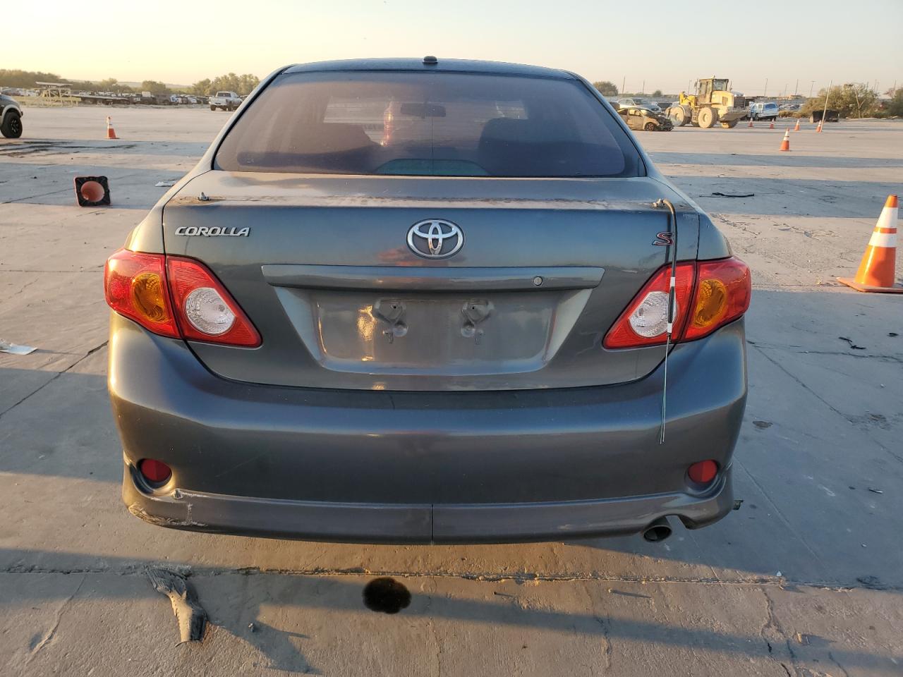 2010 Toyota Corolla Base VIN: 1NXBU4EE3AZ202765 Lot: 74758664