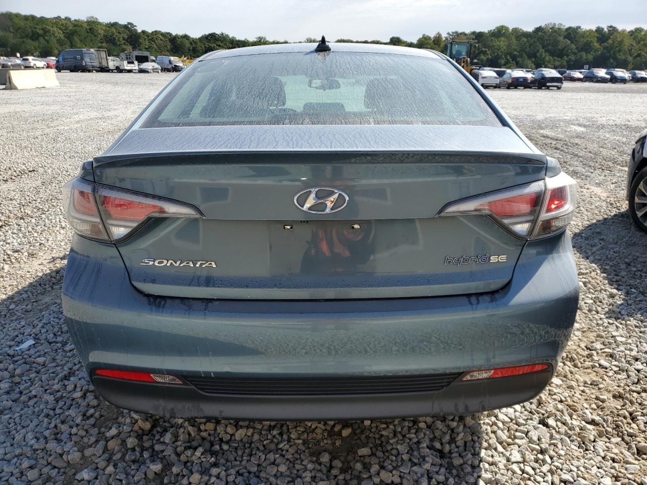 2016 Hyundai Sonata Hybrid VIN: KMHE24L19GA039357 Lot: 76013904