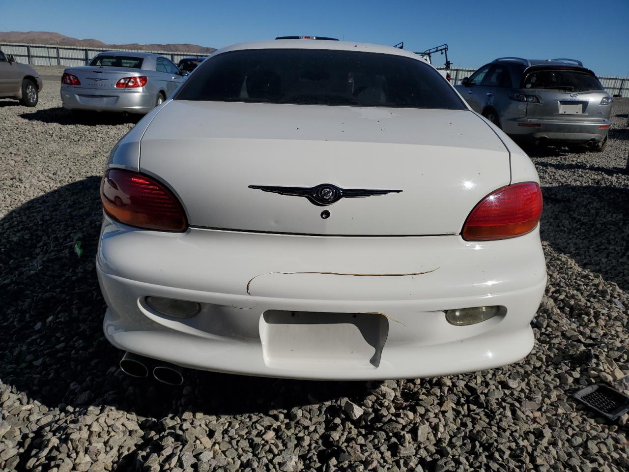 2001 Chrysler LHS - Image 6