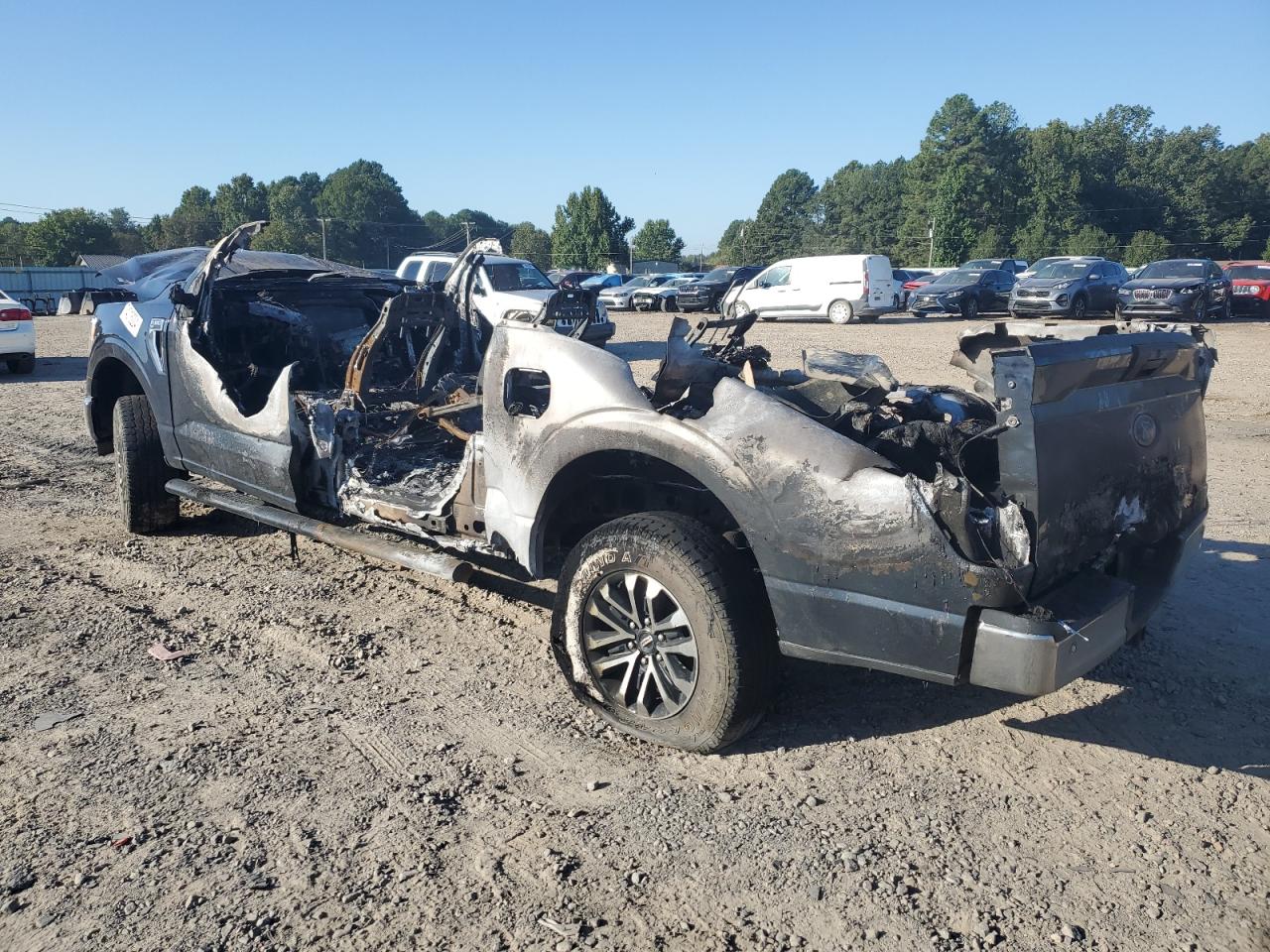 2021 Ford F-150 - Image 2