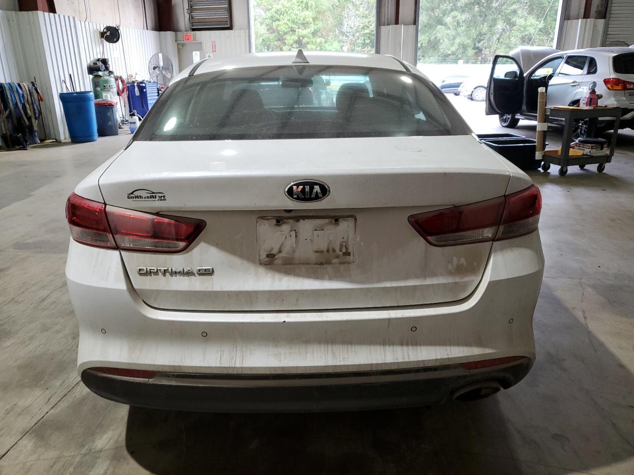 2018 Kia Optima - Image 6