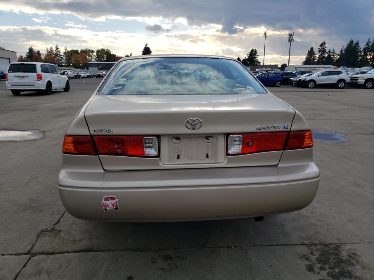 2000 Toyota Camry Ce VIN: JT2BG22K7Y0456130 Lot: 78454714