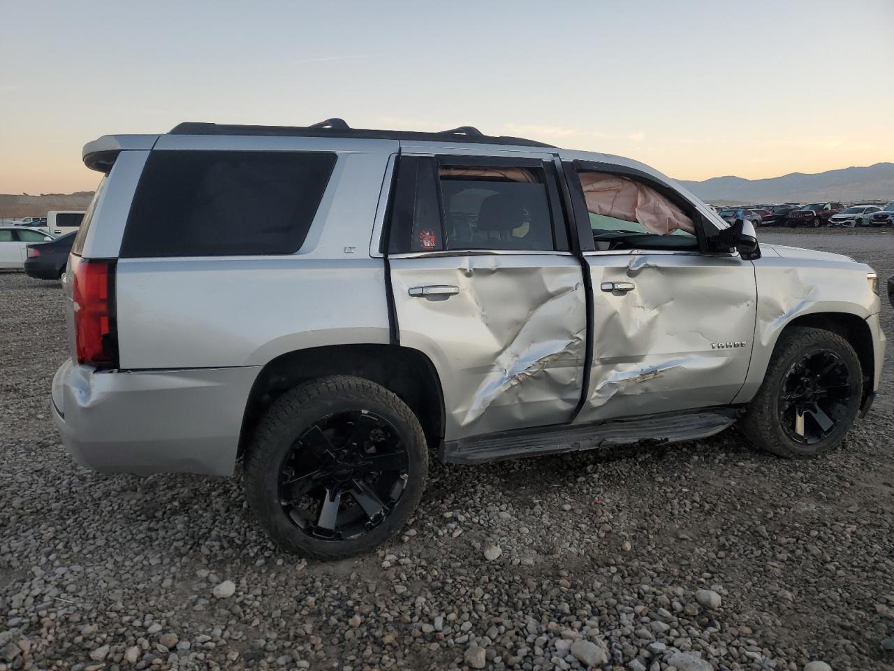 2018 Chevrolet Tahoe - Image 3