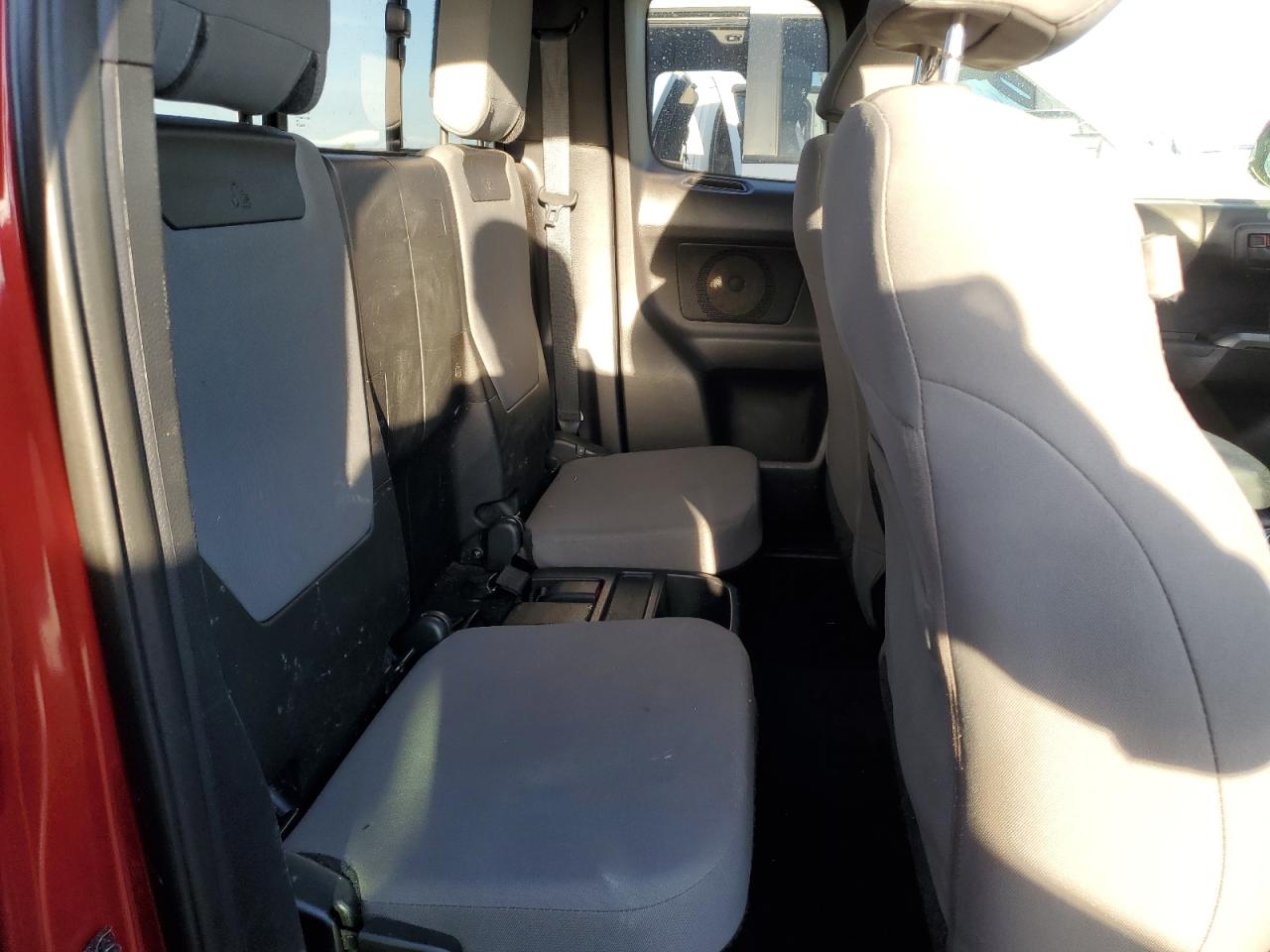 2017 Toyota Tacoma - Image 10