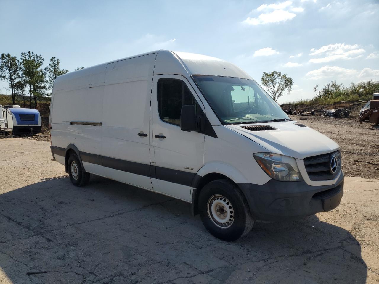 VIN WD3PE8DDXGP249252 2016 MERCEDES-BENZ SPRINTER no.4