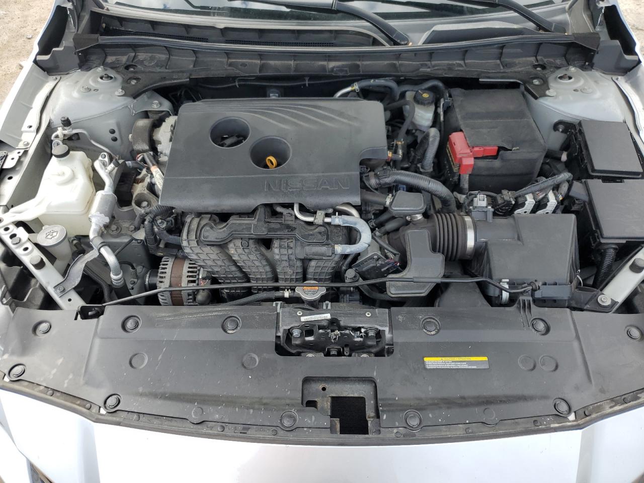 2020 Nissan Altima - Image 11