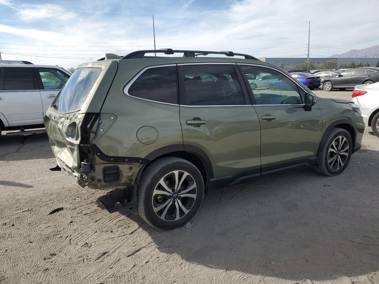 2019 Subaru Forester Limited VIN: JF2SKASCXKH575860 Lot: 75447674