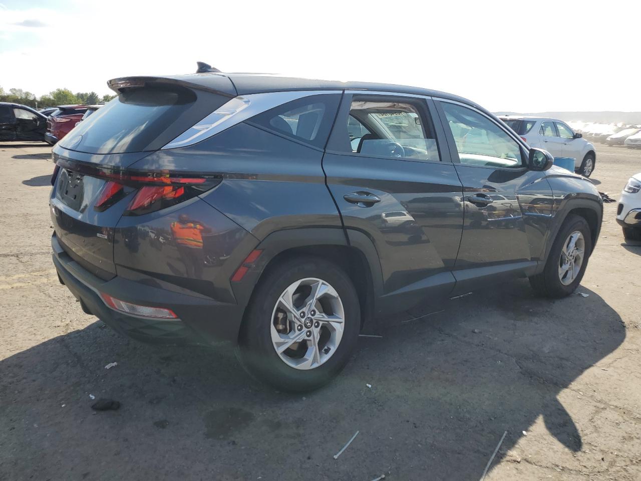 2022 Hyundai Tucson - Image 3