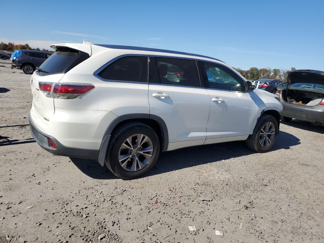 2015 Toyota Highlander Xle VIN: 5TDJKRFH3FS178006 Lot: 77443544