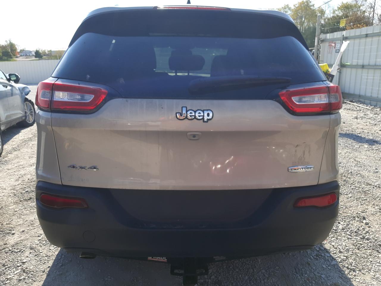 2014 Jeep Cherokee Latitude VIN: 1C4PJMCB0EW186045 Lot: 76512304