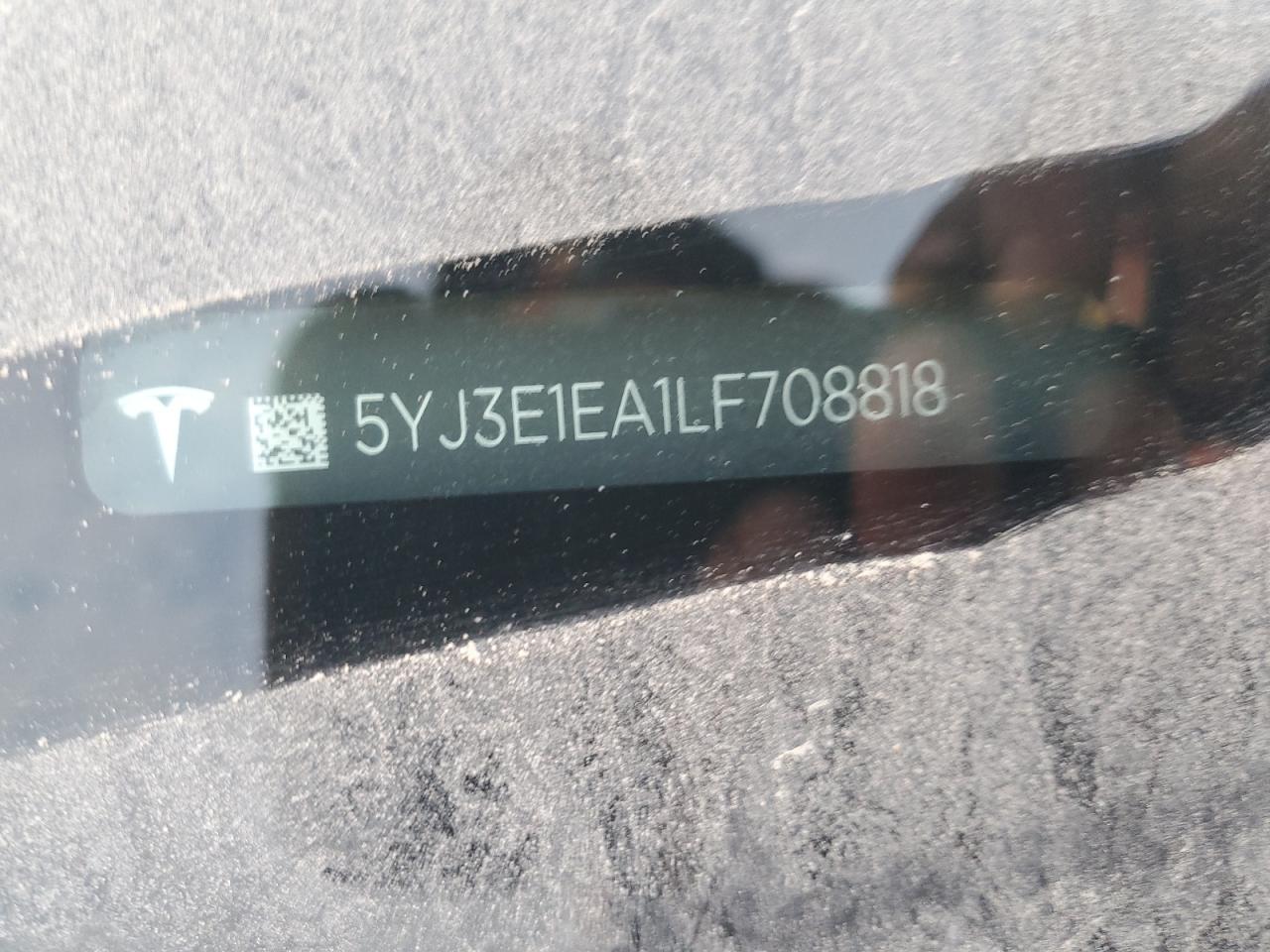 5YJ3E1EA1LF708818 2020 Tesla Model 3