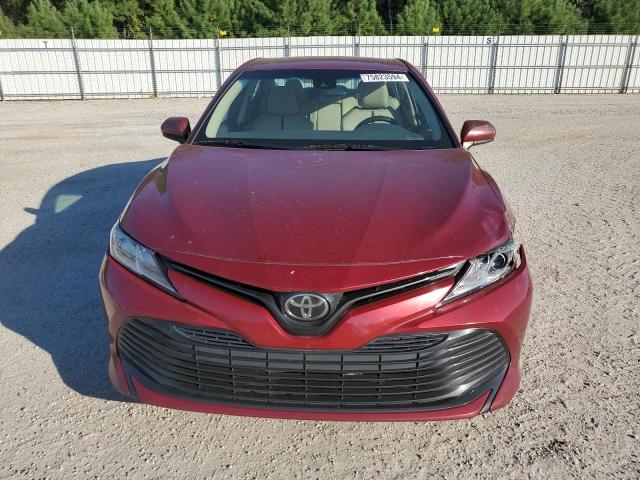  TOYOTA CAMRY 2018 Красный