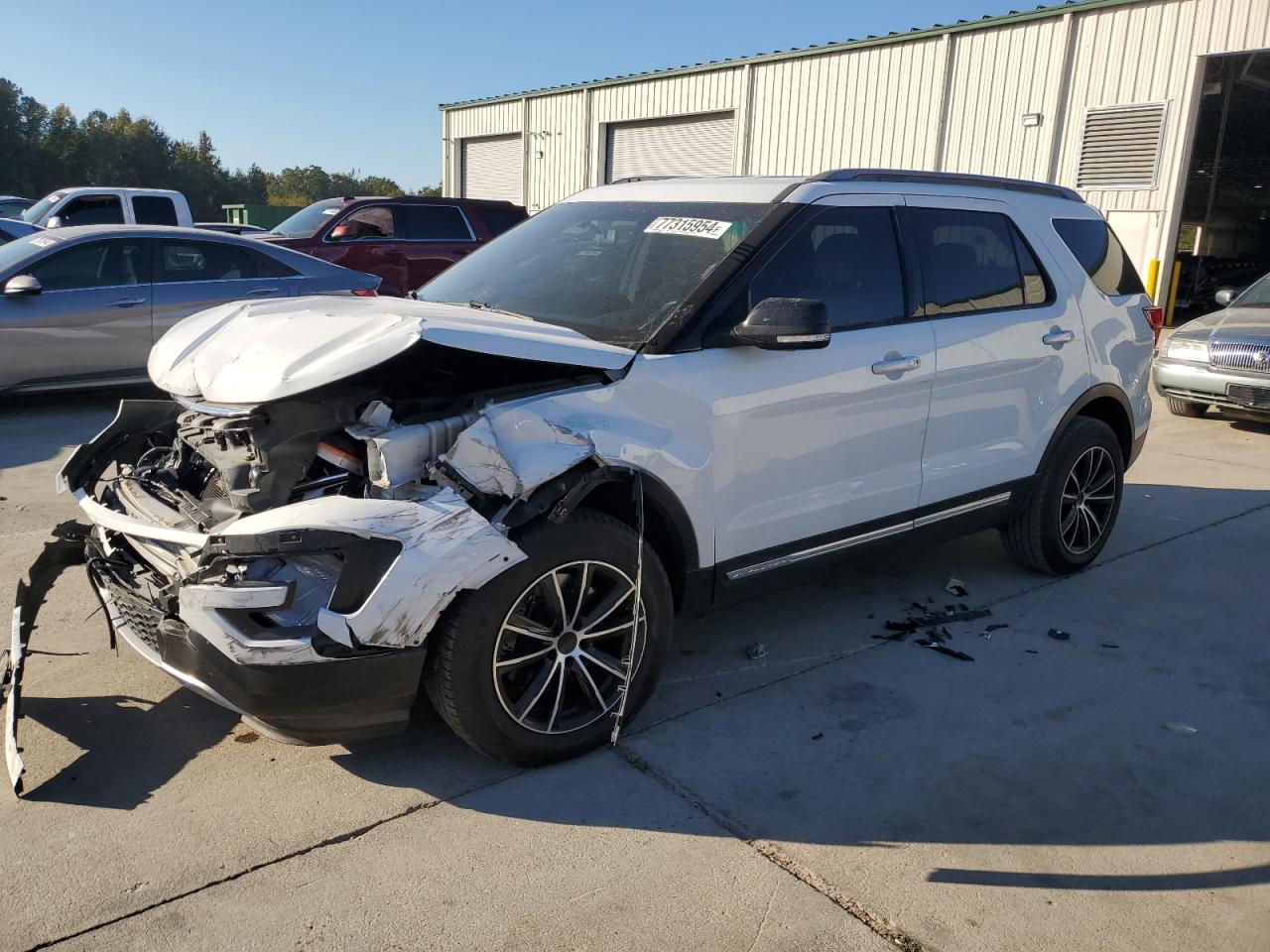 2017 Ford Explorer - Image 1