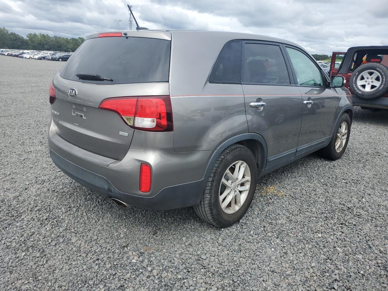 2015 Kia Sorento - Image 3