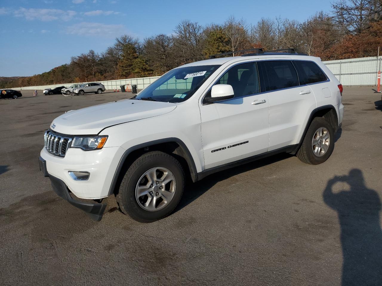 2017 Jeep Grand Cherokee - Image 1