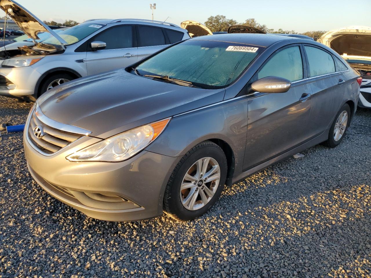 2014 Hyundai Sonata - Image 1