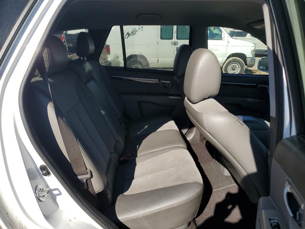 2011 Hyundai Santa Fe Se VIN: 5XYZHDAG3BG053081 Lot: 73447213