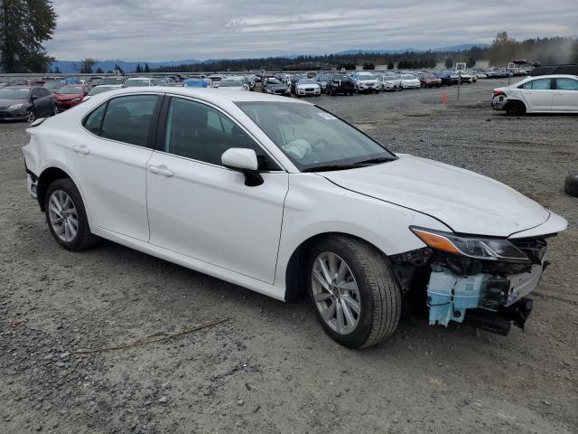 4T1C11AK5MU614939 Toyota Camry LE 4