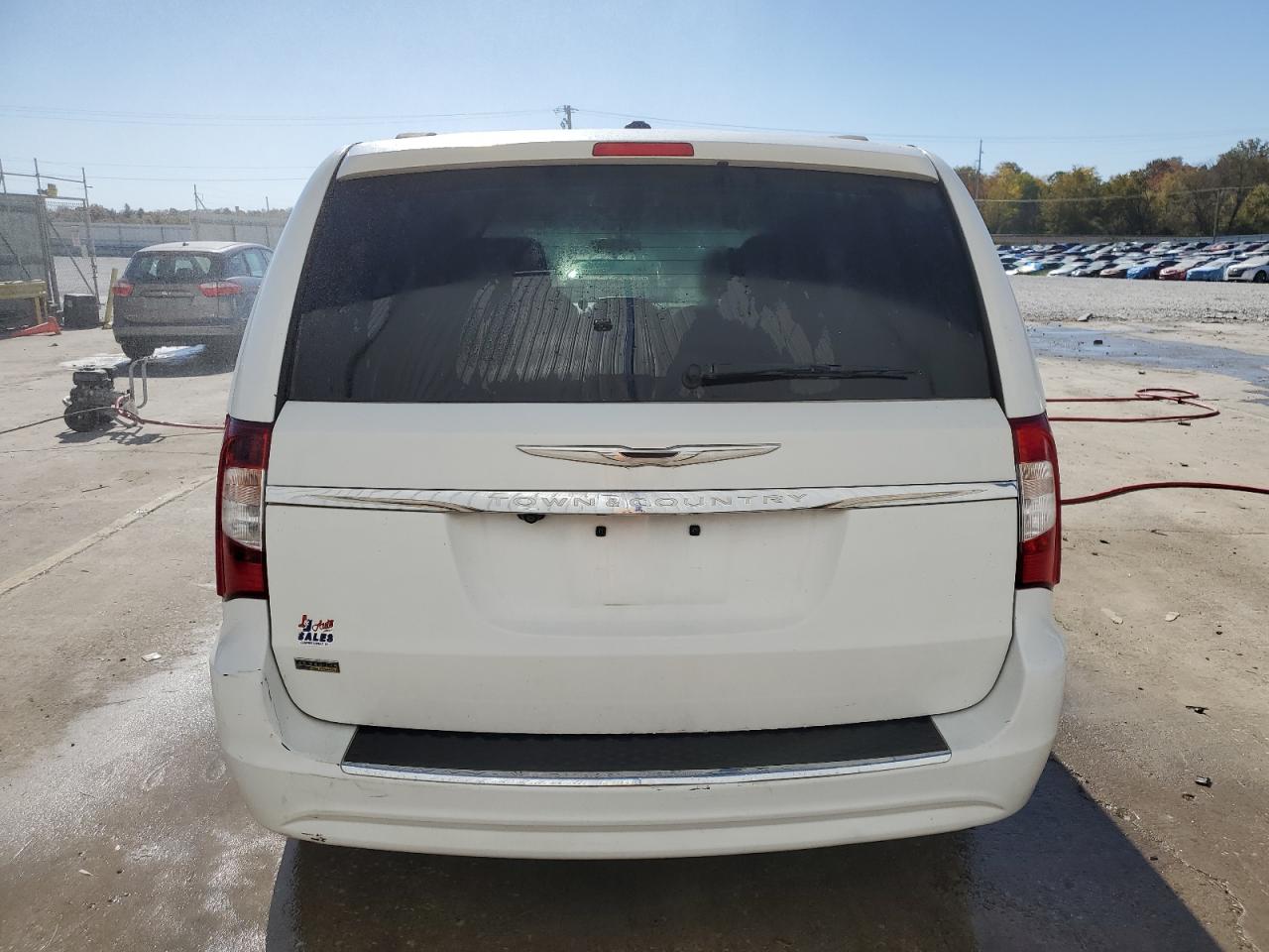 2014 Chrysler Town & Country Touring VIN: 2C4RC1BG2ER445982 Lot: 77681804