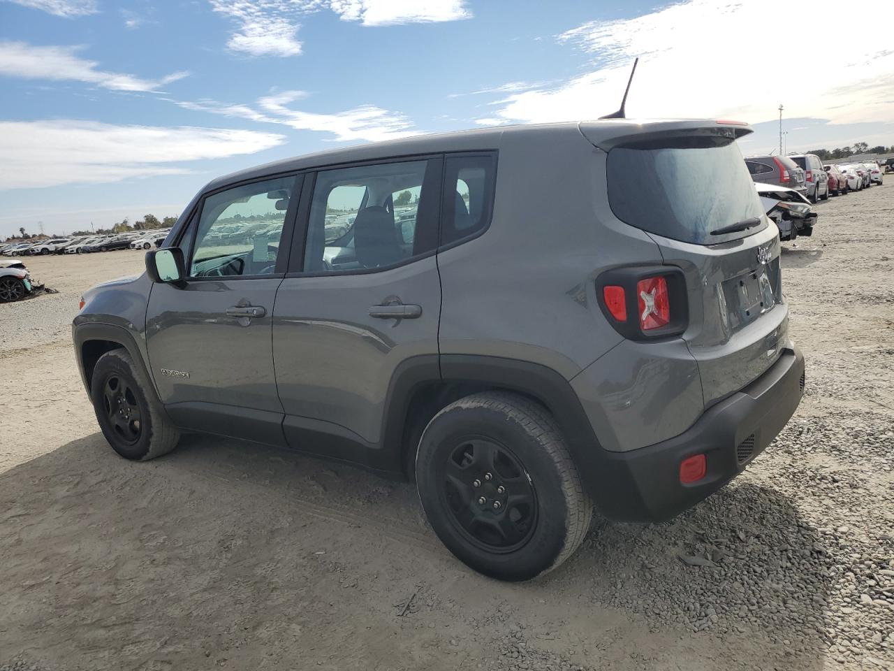 2020 Jeep Renegade - Image 2