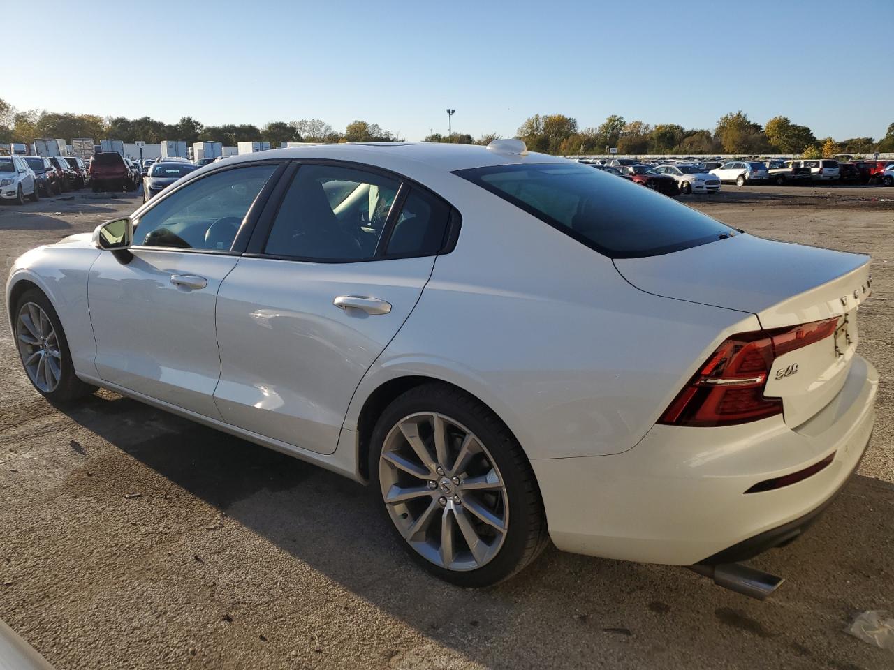 2020 Volvo S60 - Image 2