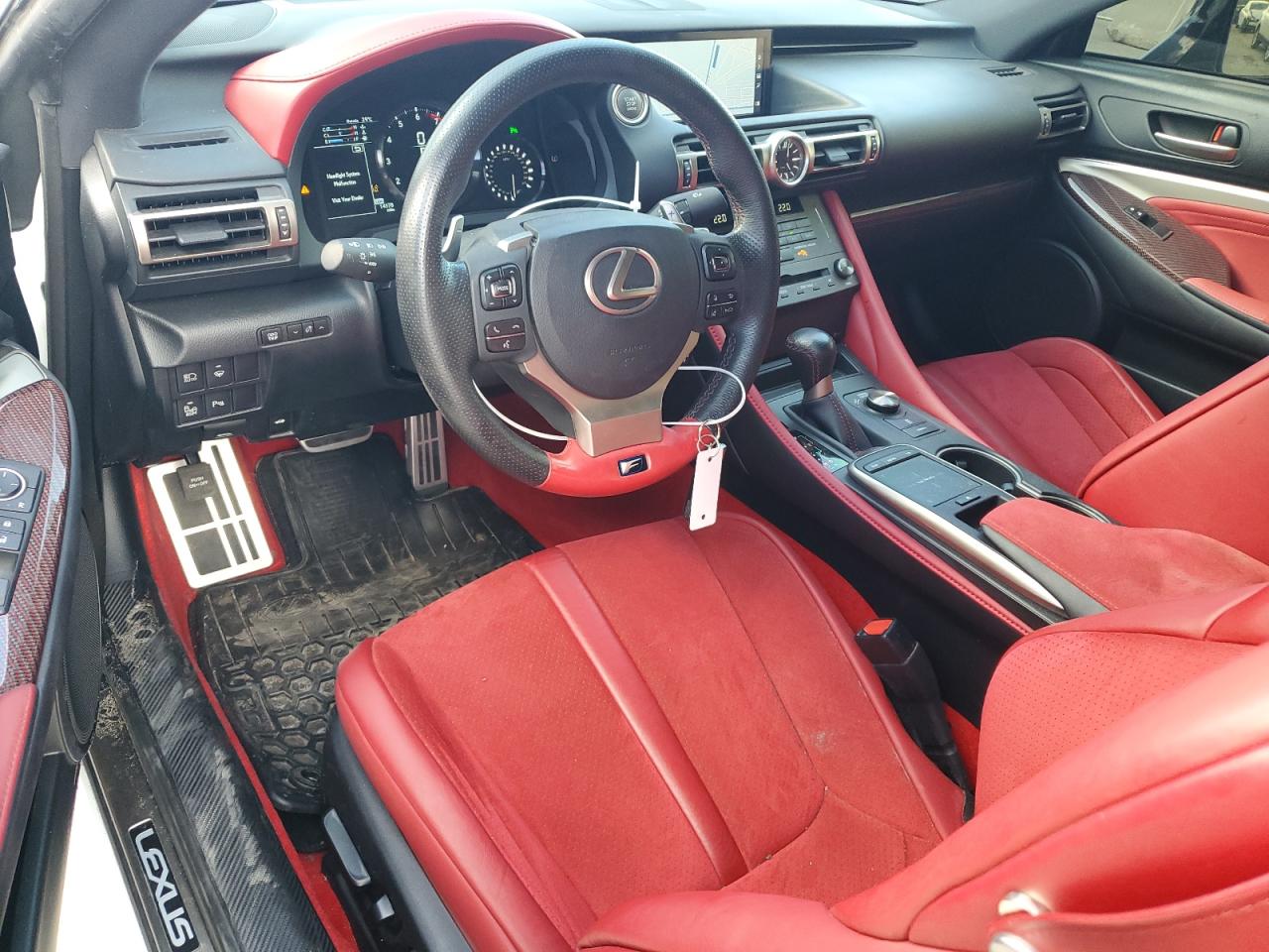 2020 Lexus RC - Image 8