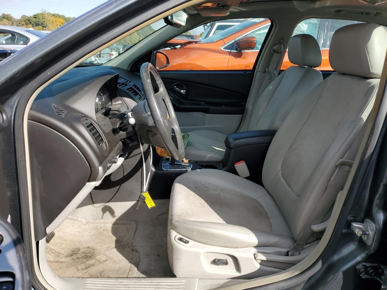 2006 Chevrolet Malibu - Image 7