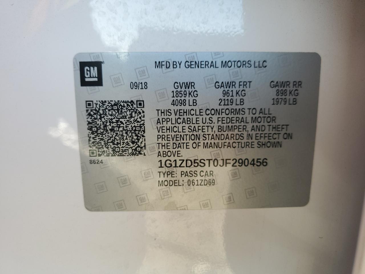 1G1ZD5ST0JF290456 2018 Chevrolet Malibu Lt