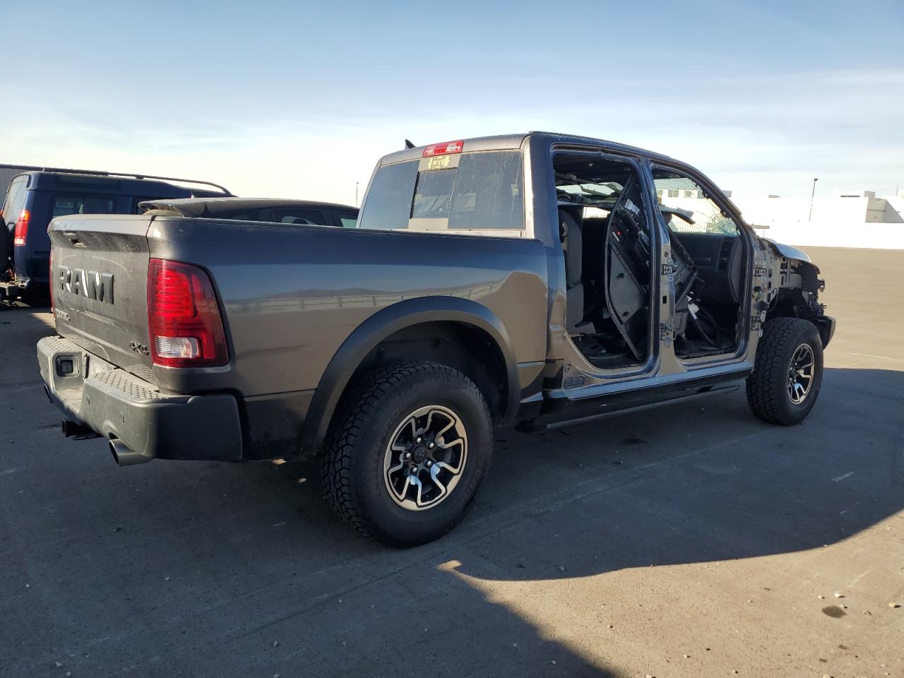 2017 RAM 1500 - Image 3