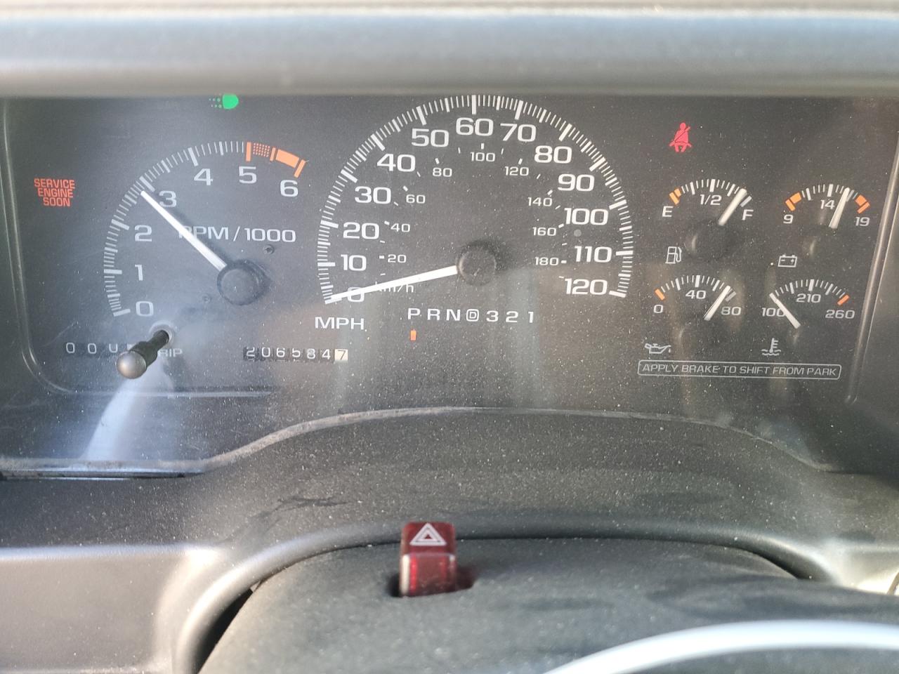 1GKEK13R4XR918005 1999 GMC Denali