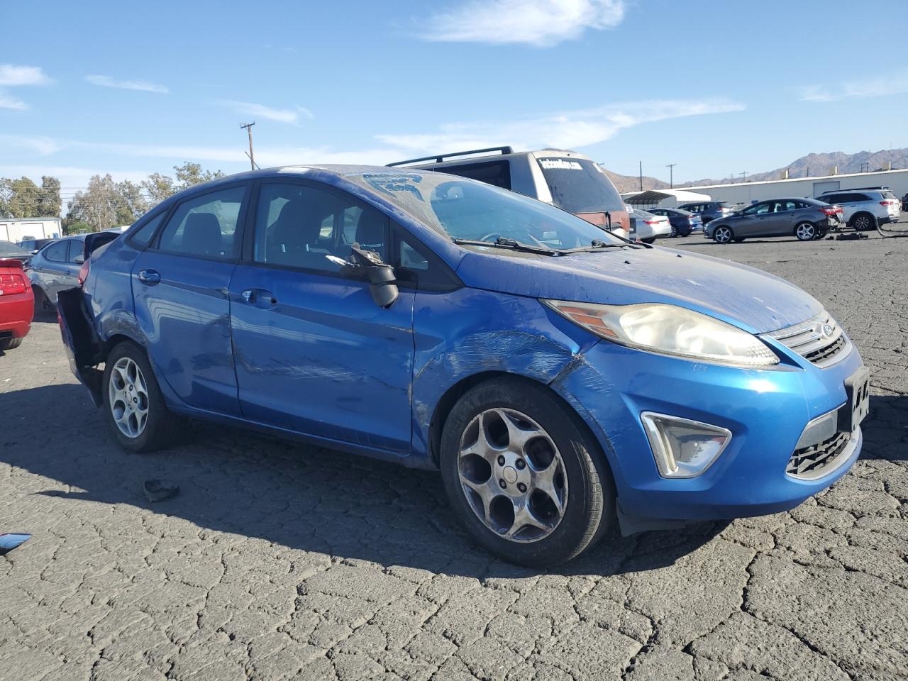 2011 Ford Fiesta - Image 4