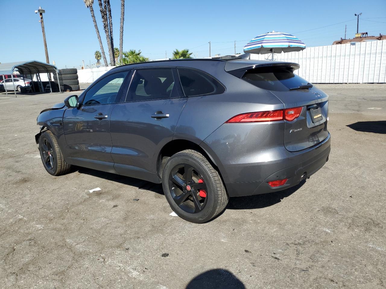 2019 Jaguar F-Pace - Image 2