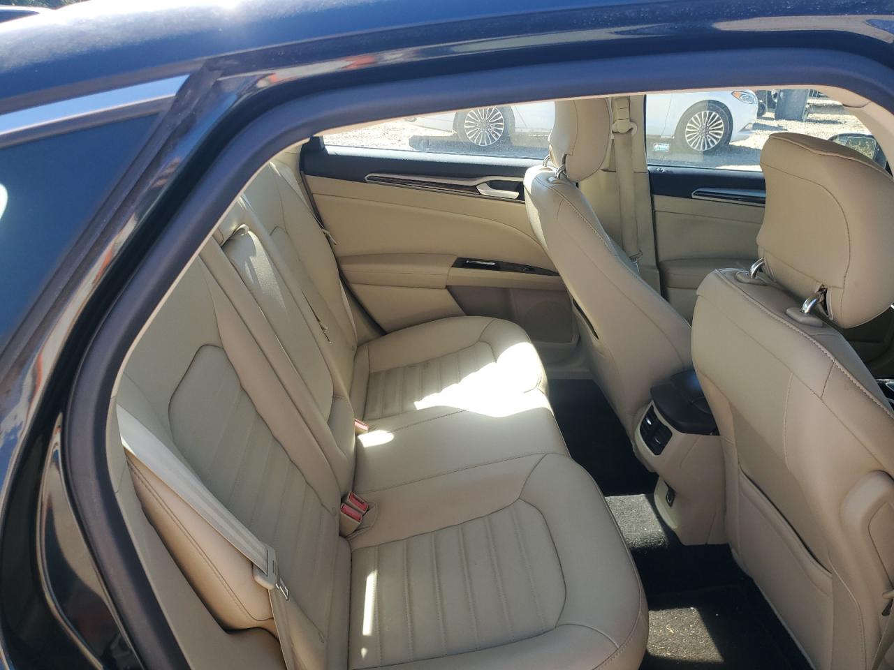 2014 Ford Fusion - Image 10