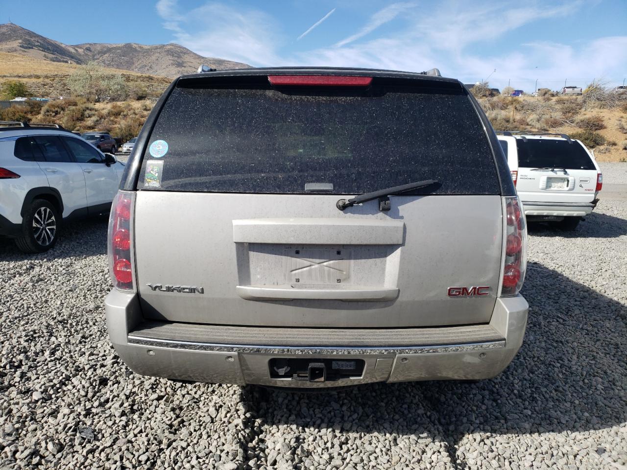 1GKFK63847J138982 2007 GMC Yukon Denali