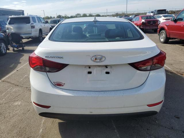  HYUNDAI ELANTRA 2015 Білий