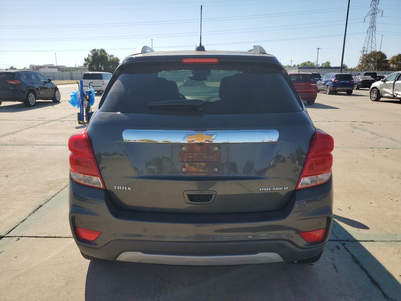 3GNCJMSB3LL238133 2020 Chevrolet Trax Premier