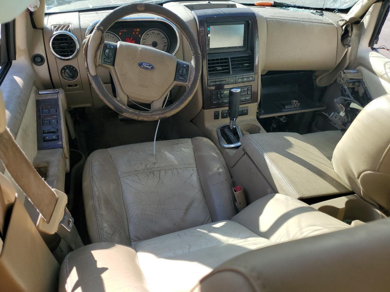 2007 Ford Explorer - Image 8