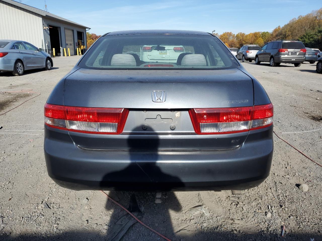 1HGCM56653A070605 2003 Honda Accord Ex