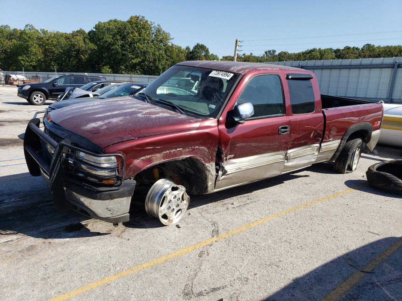 2000 Chevrolet Silverado K1500 იყიდება Bridgeton-ში, MO - Front End