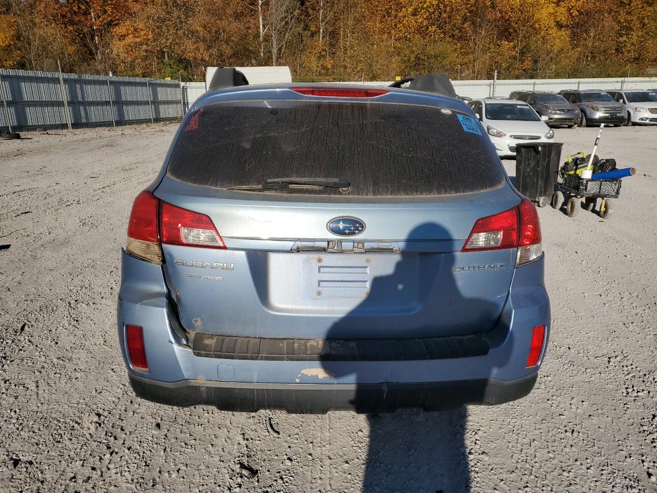 2010 Subaru Outback - Image 6