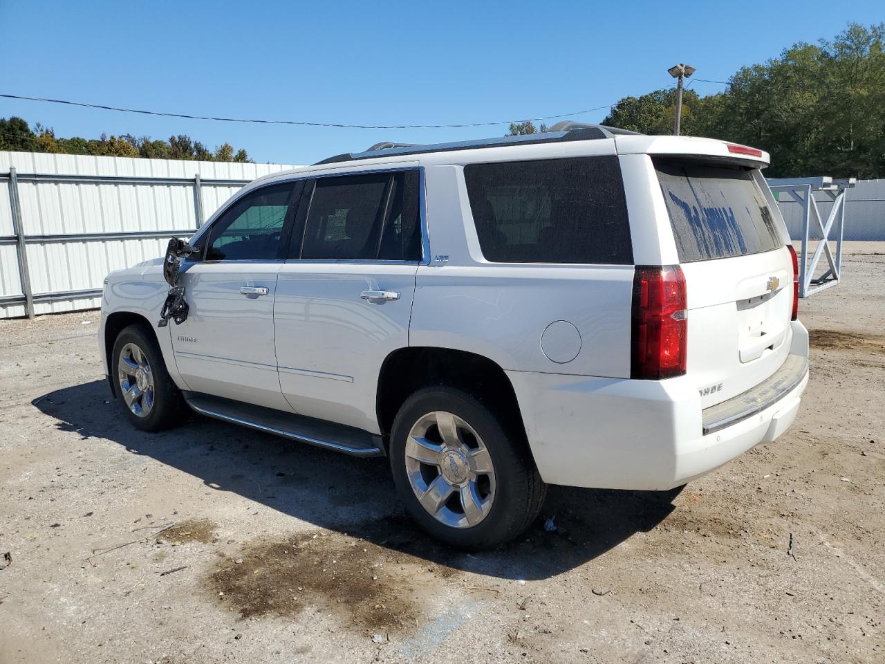 2016 Chevrolet Tahoe - Image 2