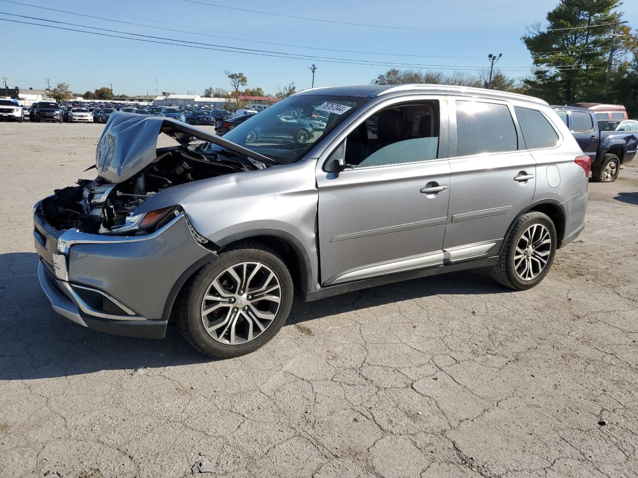 2017 Mitsubishi Outlander - Image 1