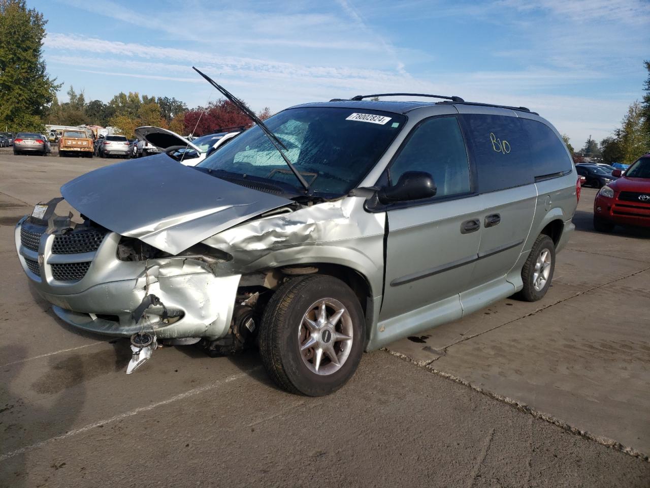 2004 Dodge Caravan - Image 1