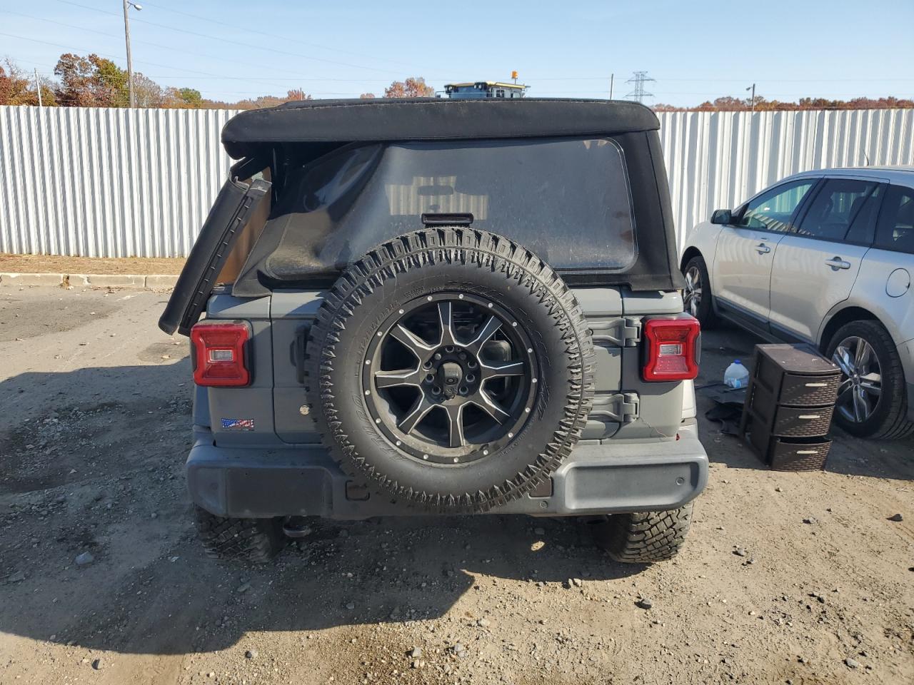 2018 Jeep Wrangler Unlimited Sport VIN: 1C4HJXDG5JW252843 Lot: 78484954